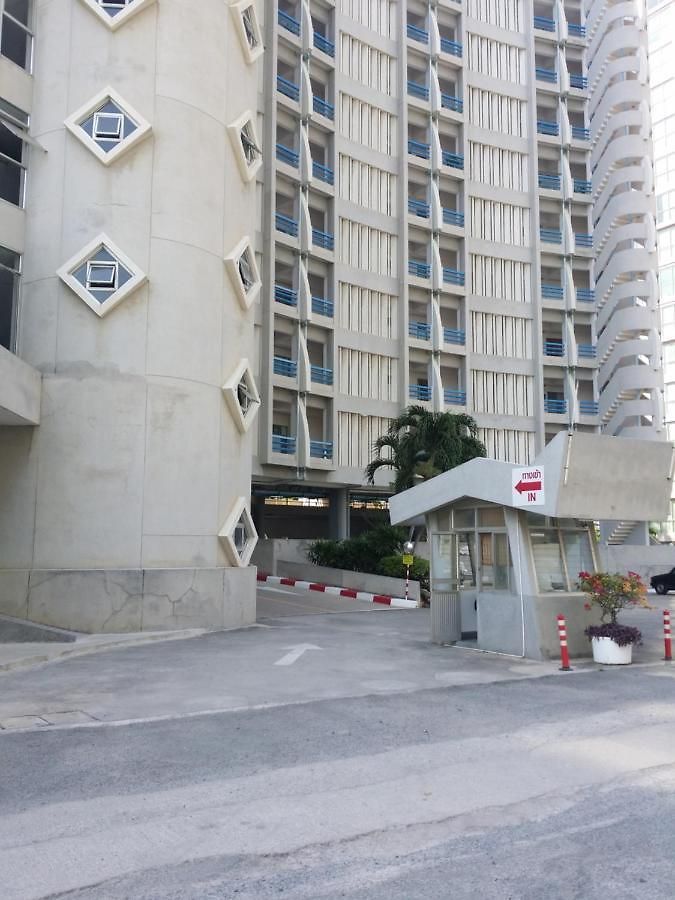 Peak Condominium Pattaya