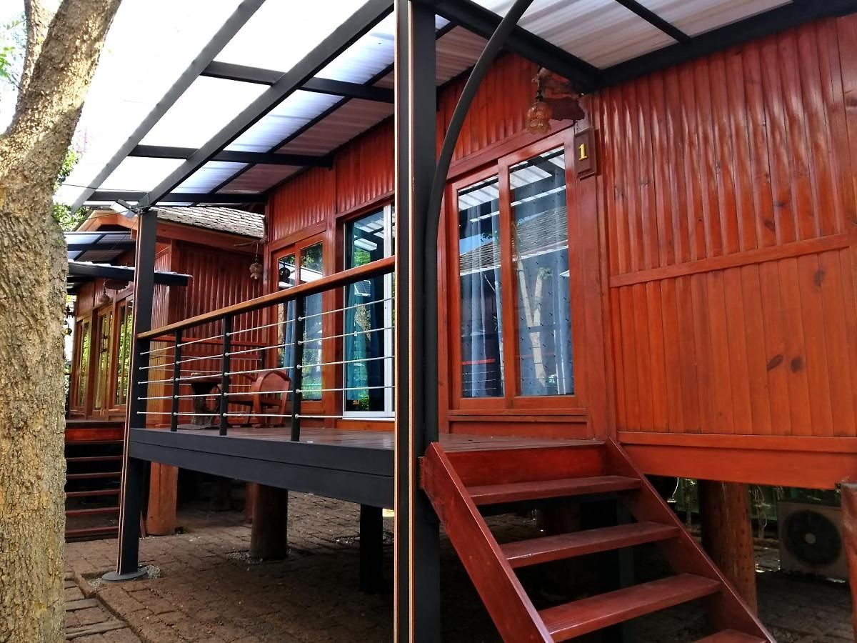 บ้านพัก Wood House 3*