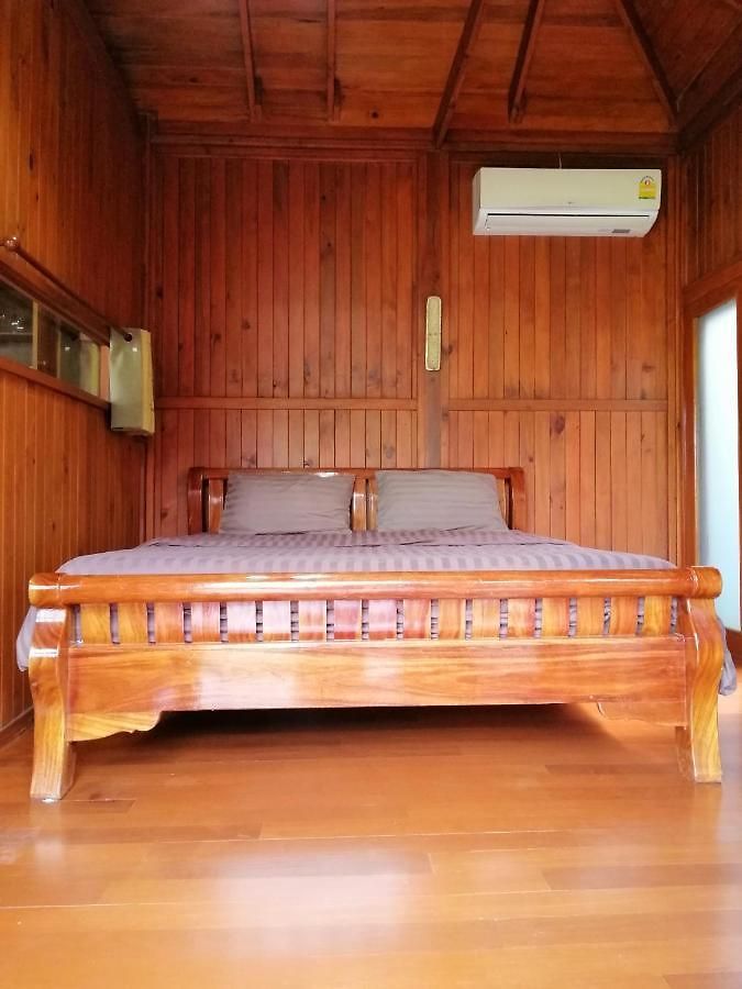 Wood House บ้านพัก 3*