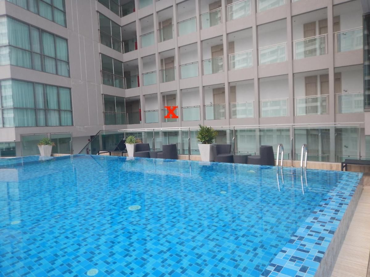 อพาร์ตโฮเทล Sea View By Pierre *