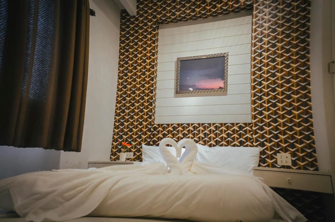 Fortune Sapphire โรงแรม 2*