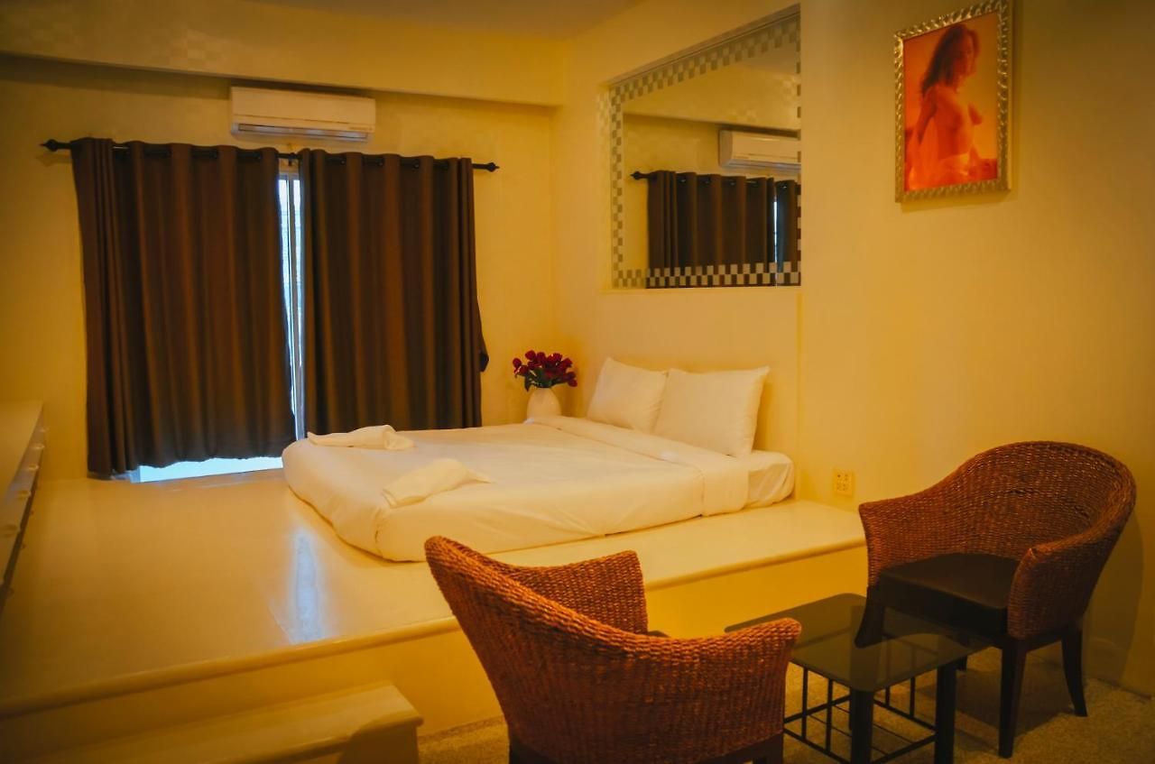 โรงแรม Fortune Sapphire