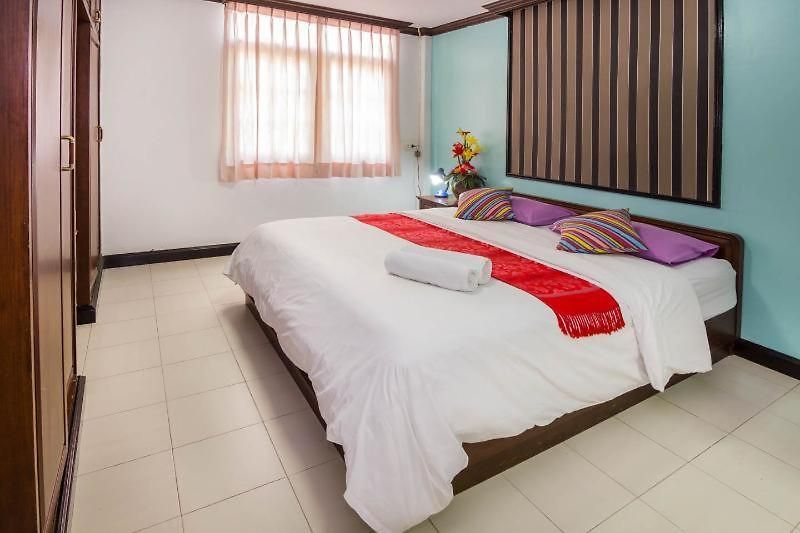 Rosa With Private Pool And Jacuzzi 100m To รีสอร์ท Pattaya