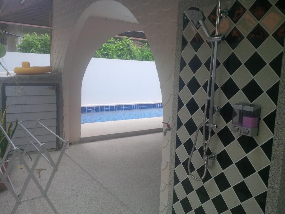 Rosa With Private Pool And Jacuzzi 100m To รีสอร์ท Pattaya