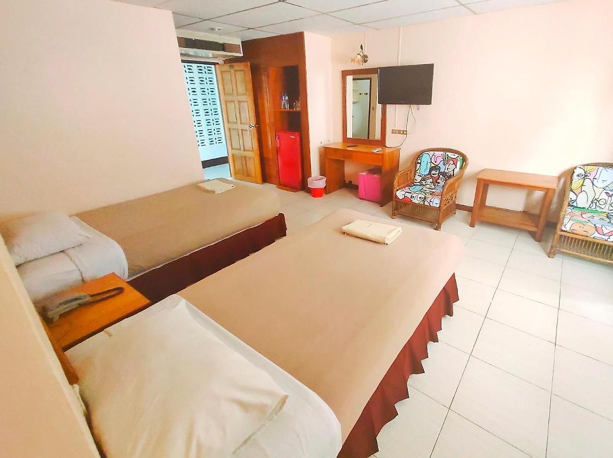 Thai 2* Pattaya