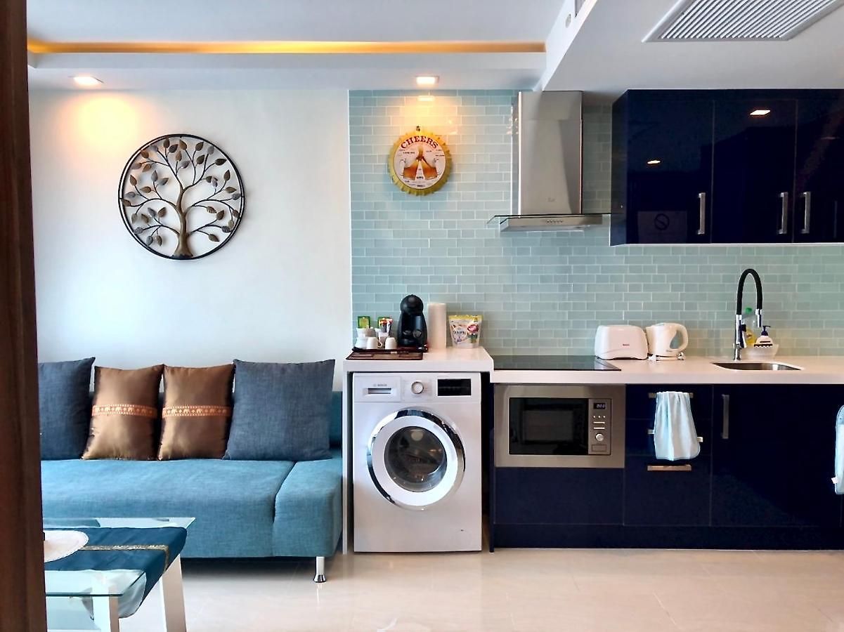 Apartment Luxury Business Suits In Grand Avenue By Estates *