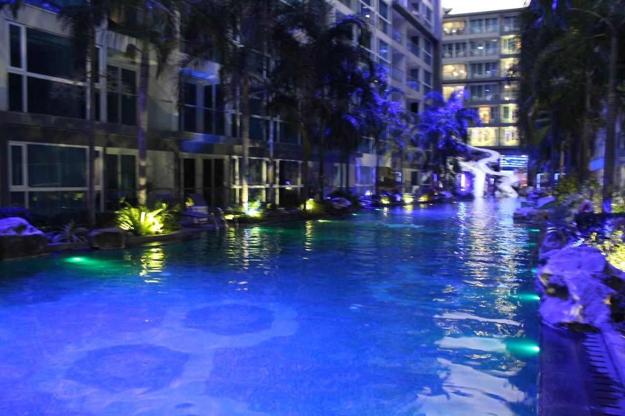 Centara Avenue A4,near Walking Street,freepool,gym