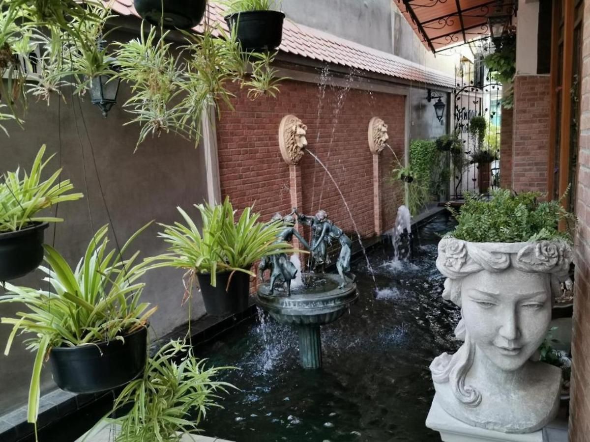 Harmony โรงแรม 3*
