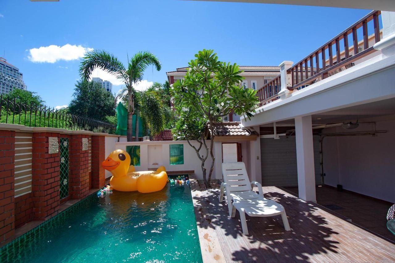 3 Bedroom Town With Private Pool วันหยุดที่บ้าน *