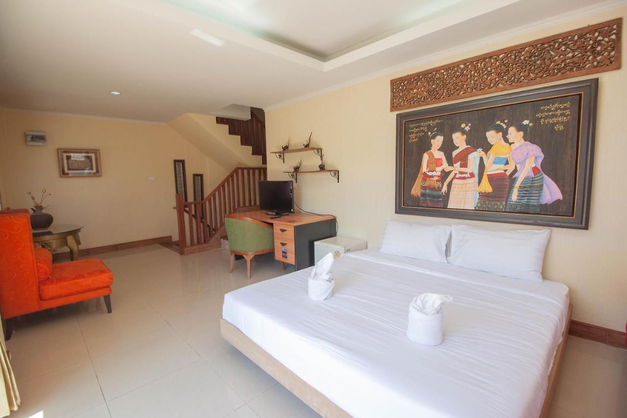 วันหยุดที่บ้าน 3 Bedroom Town With Private Pool *