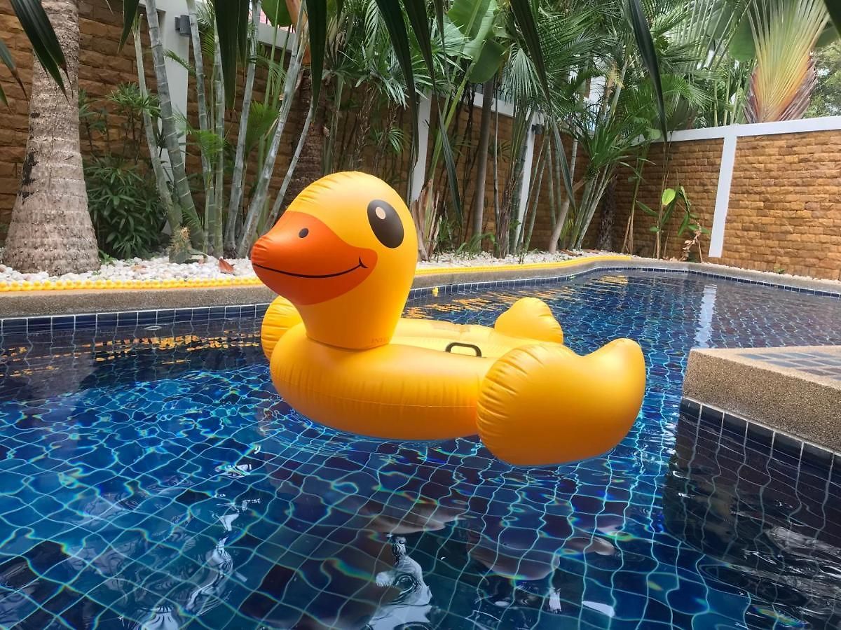 วิลล่า 4poolvillas