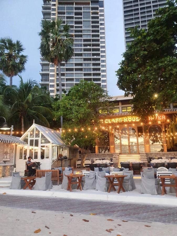 Pattaya *