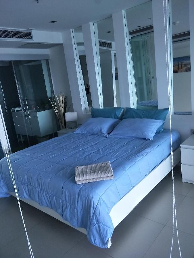 อพาร์ทเม้น Sands Pratamnak Pattaya