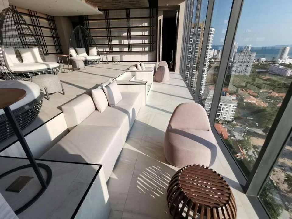 The Andromeda Seaview อพาร์ทเม้น Pattaya