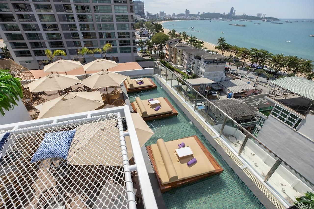 โรงแรม พัทยาซีวิว - Sha Extra 4*