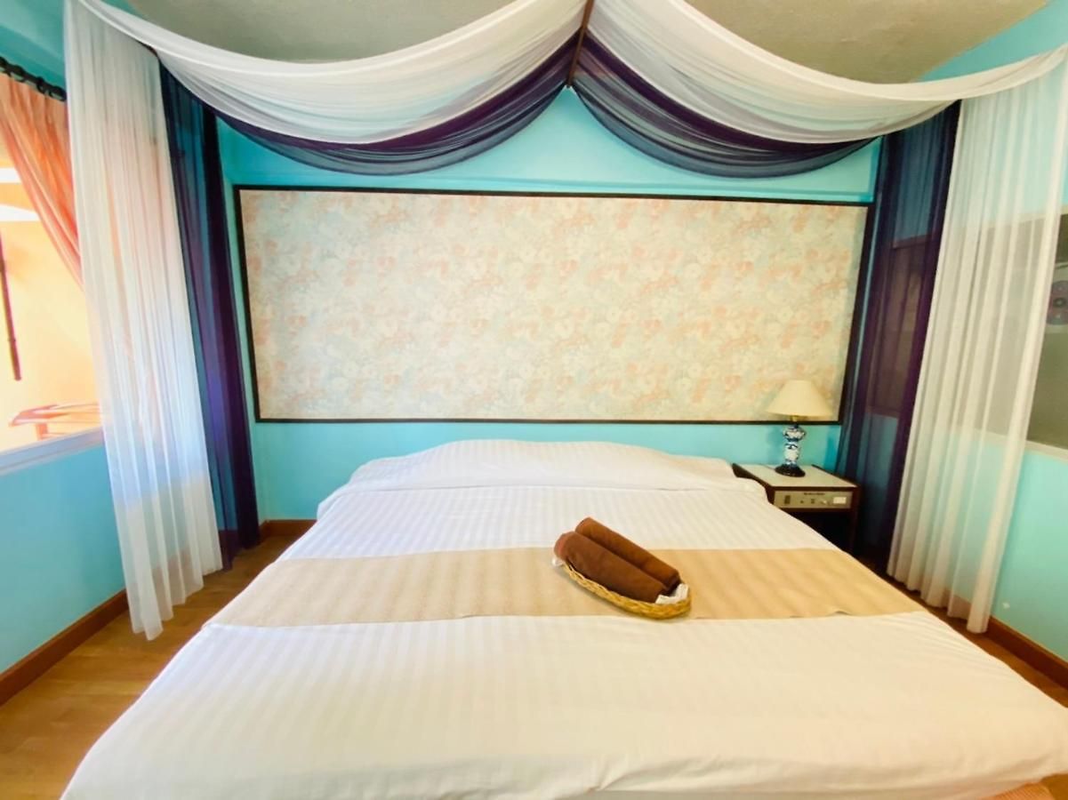 โรงแรม Safari Riviera 3*