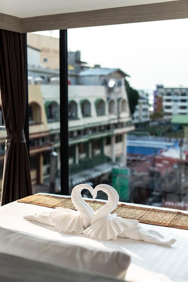 โรงแรม แบควูดส์ โฮเทล พัทยา 5*