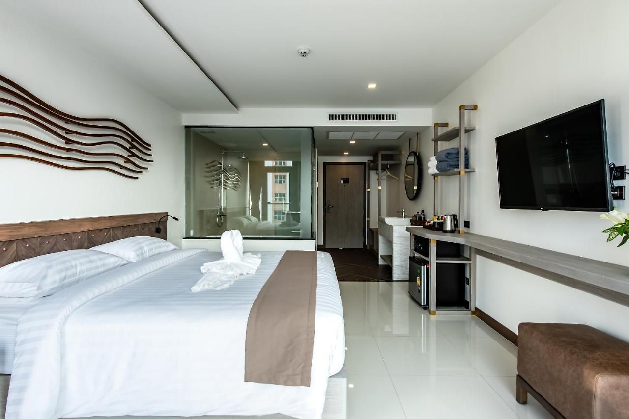 แบควูดส์ โฮเทล พัทยา โรงแรม Pattaya