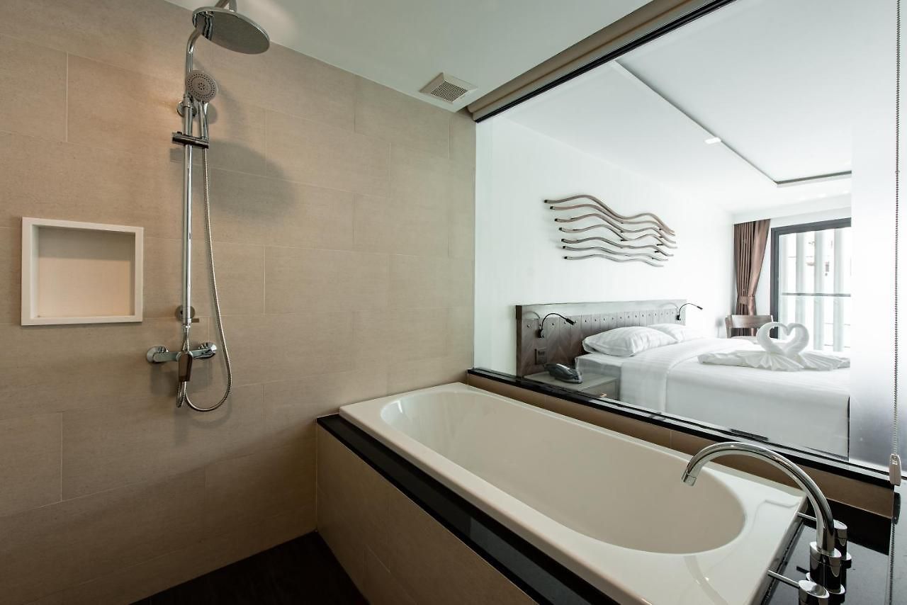 โรงแรม แบควูดส์ โฮเทล พัทยา 5*