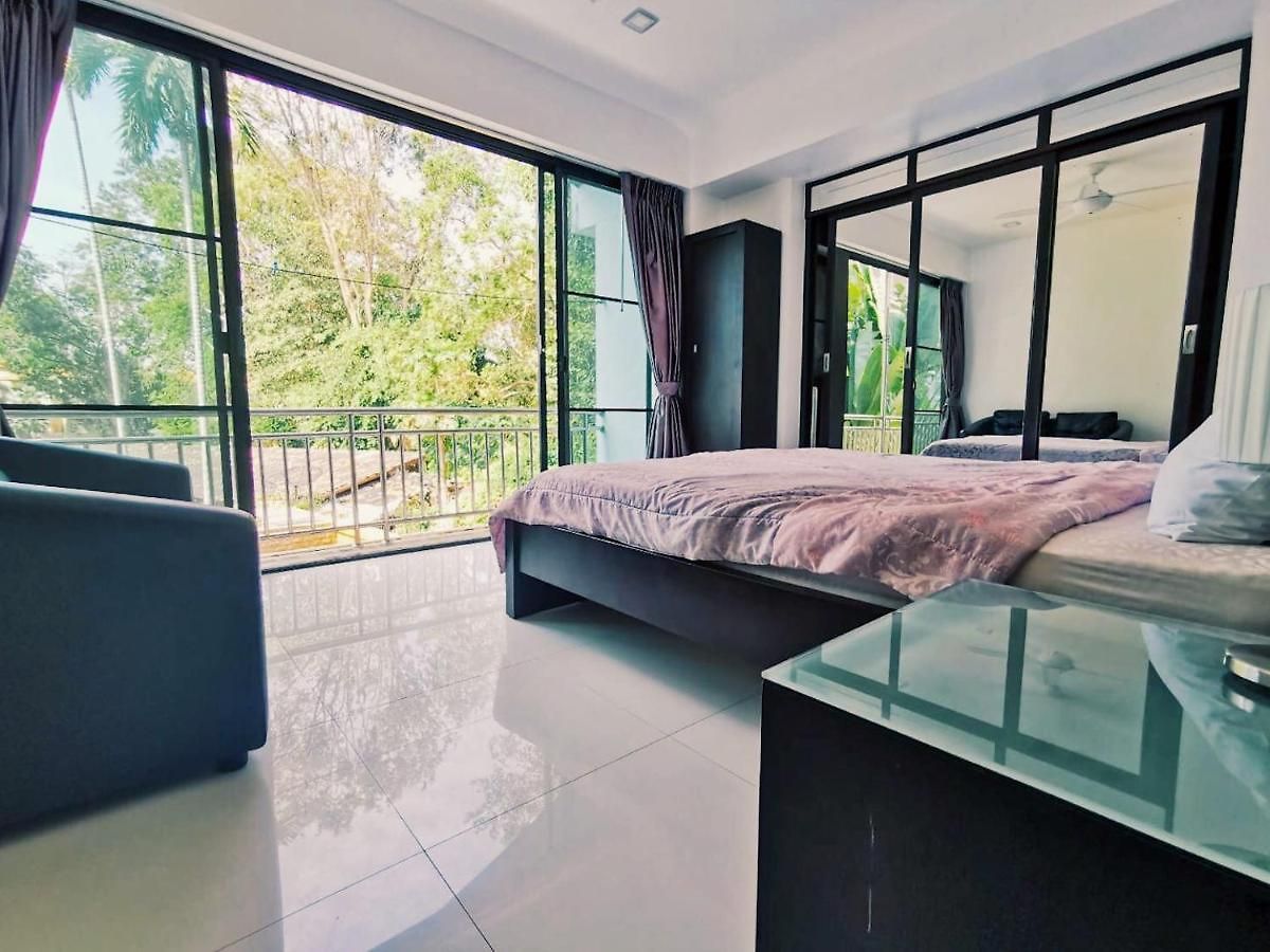 วิลล่า 4poolvillas *