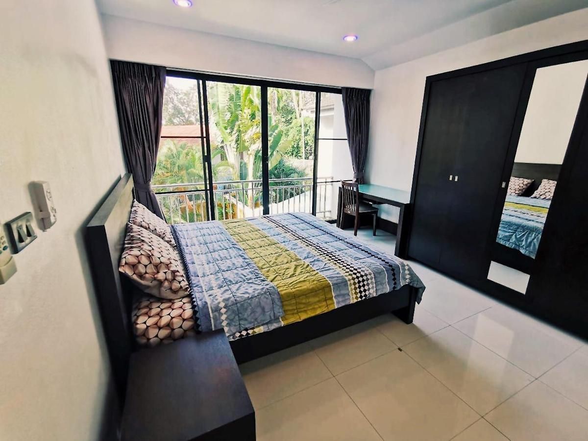 4poolvillas วิลล่า *