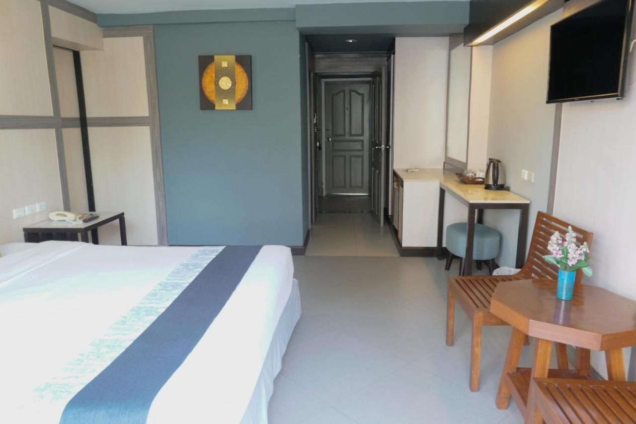 โรงแรม Sea Breeze Jomtien