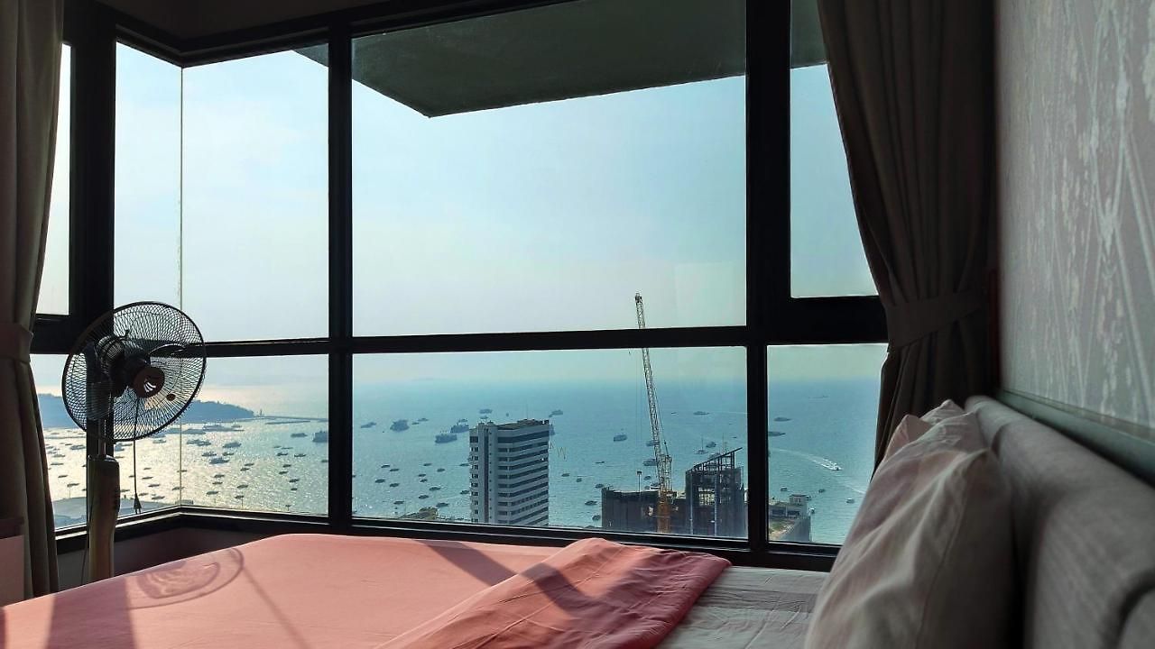 Center Seascape อพาร์ทเม้น *