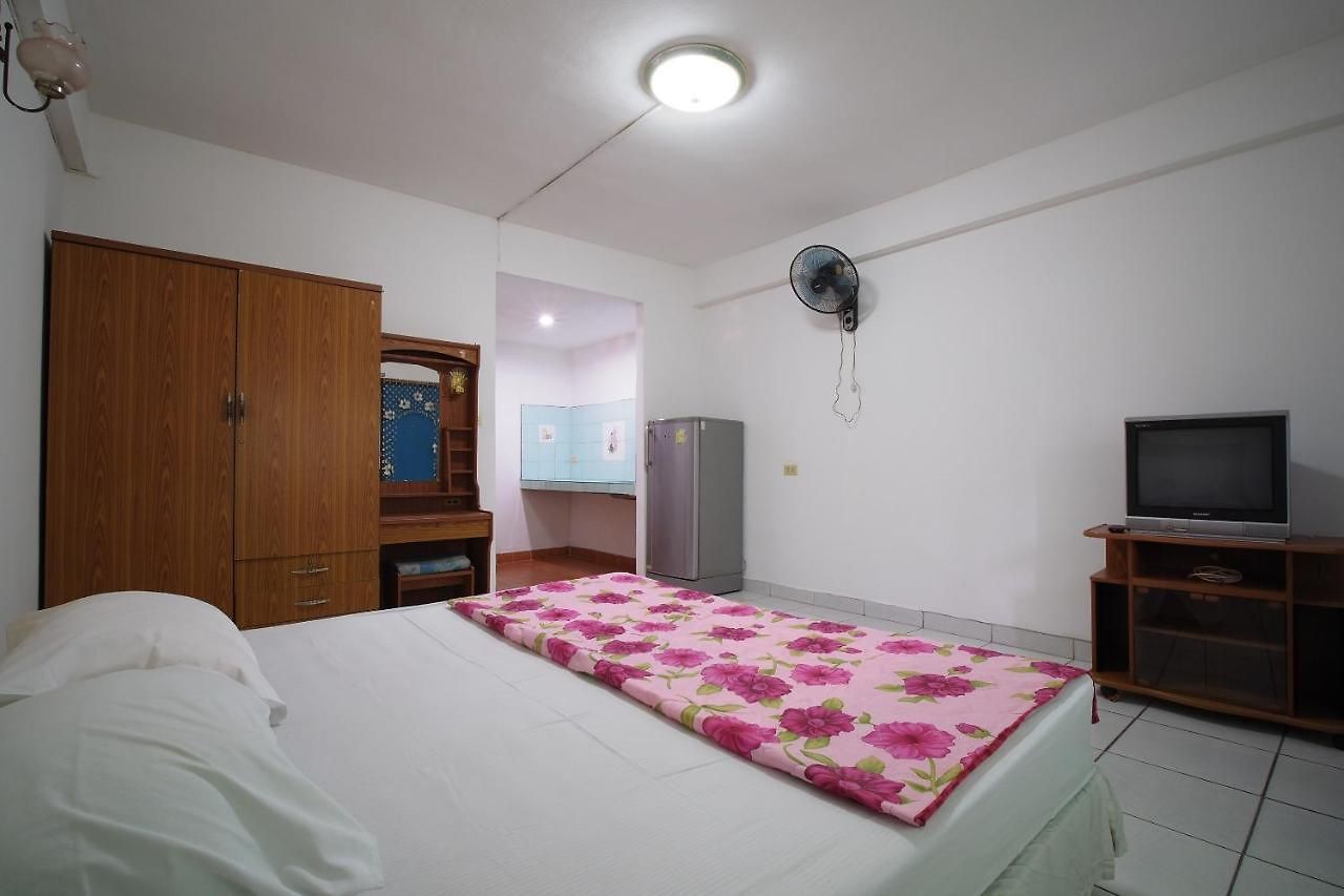 Oyo 1004 Naklua Mansion โรงแรม Pattaya