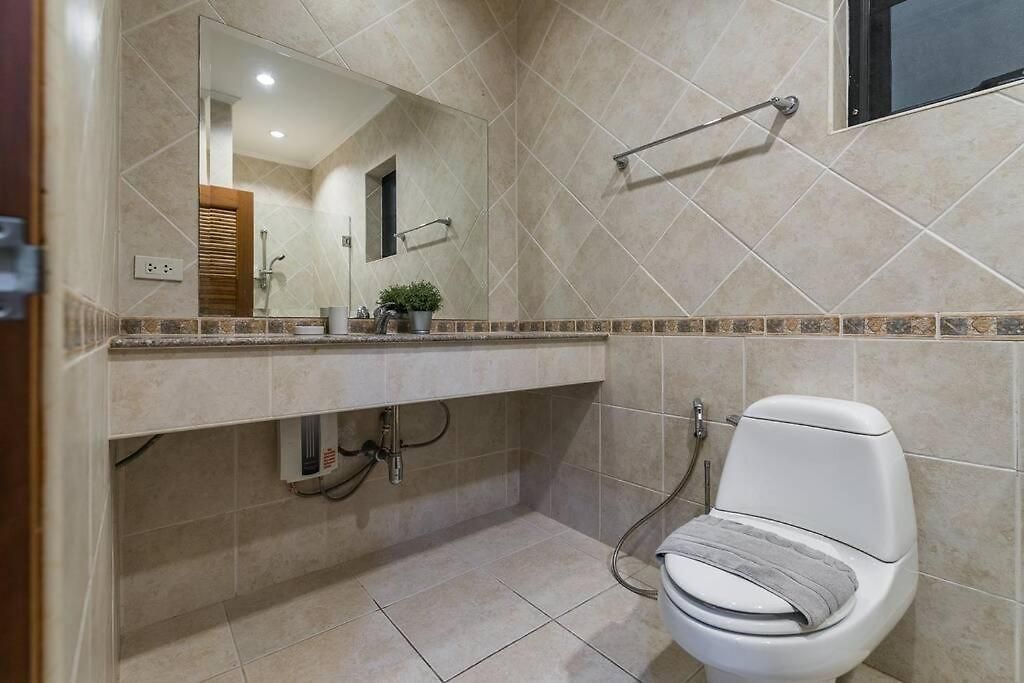 Anb Poolvilla 3br Walk Private In Pratamnak วิลล่า