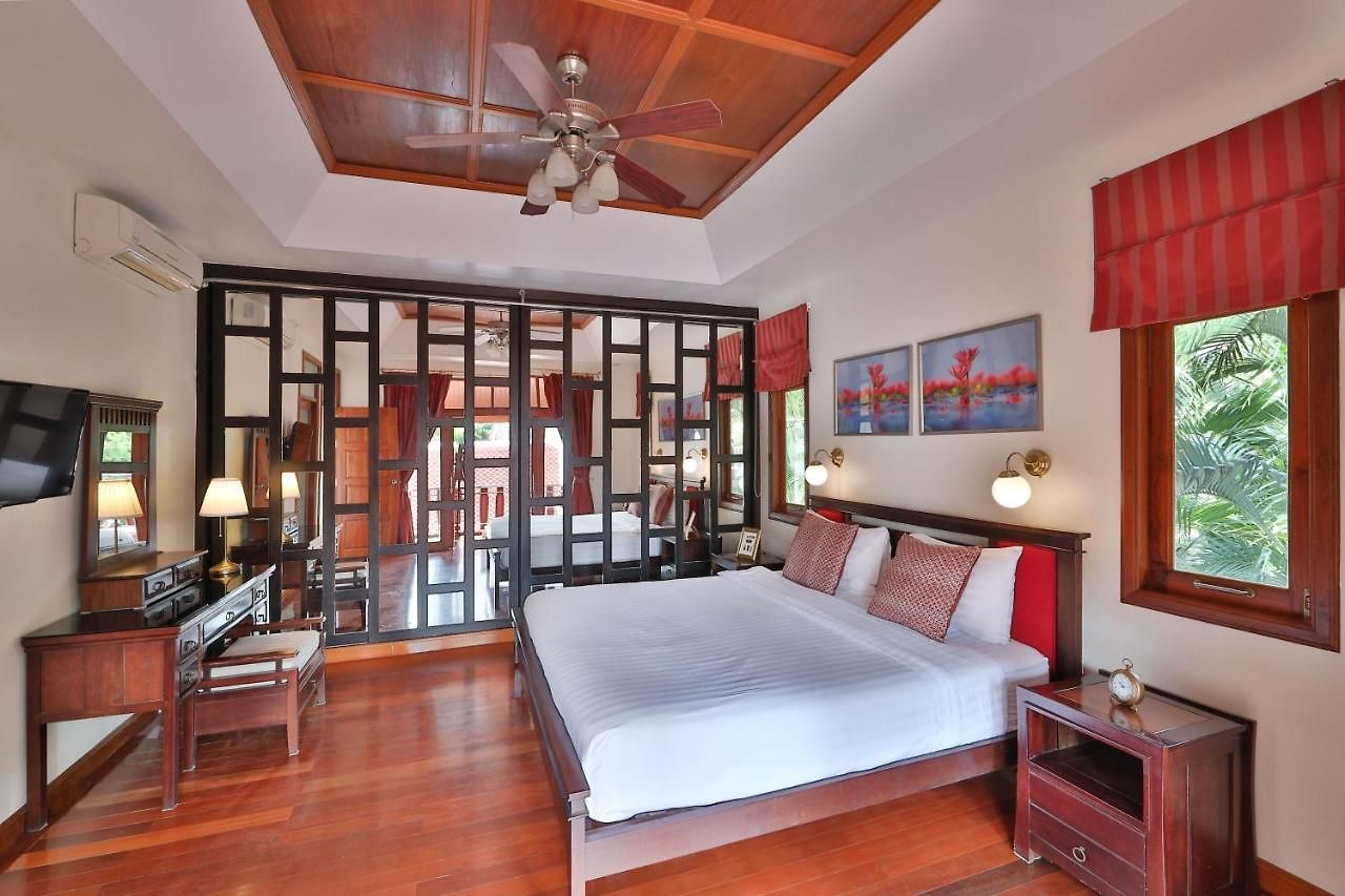 Siam Pool Villa *