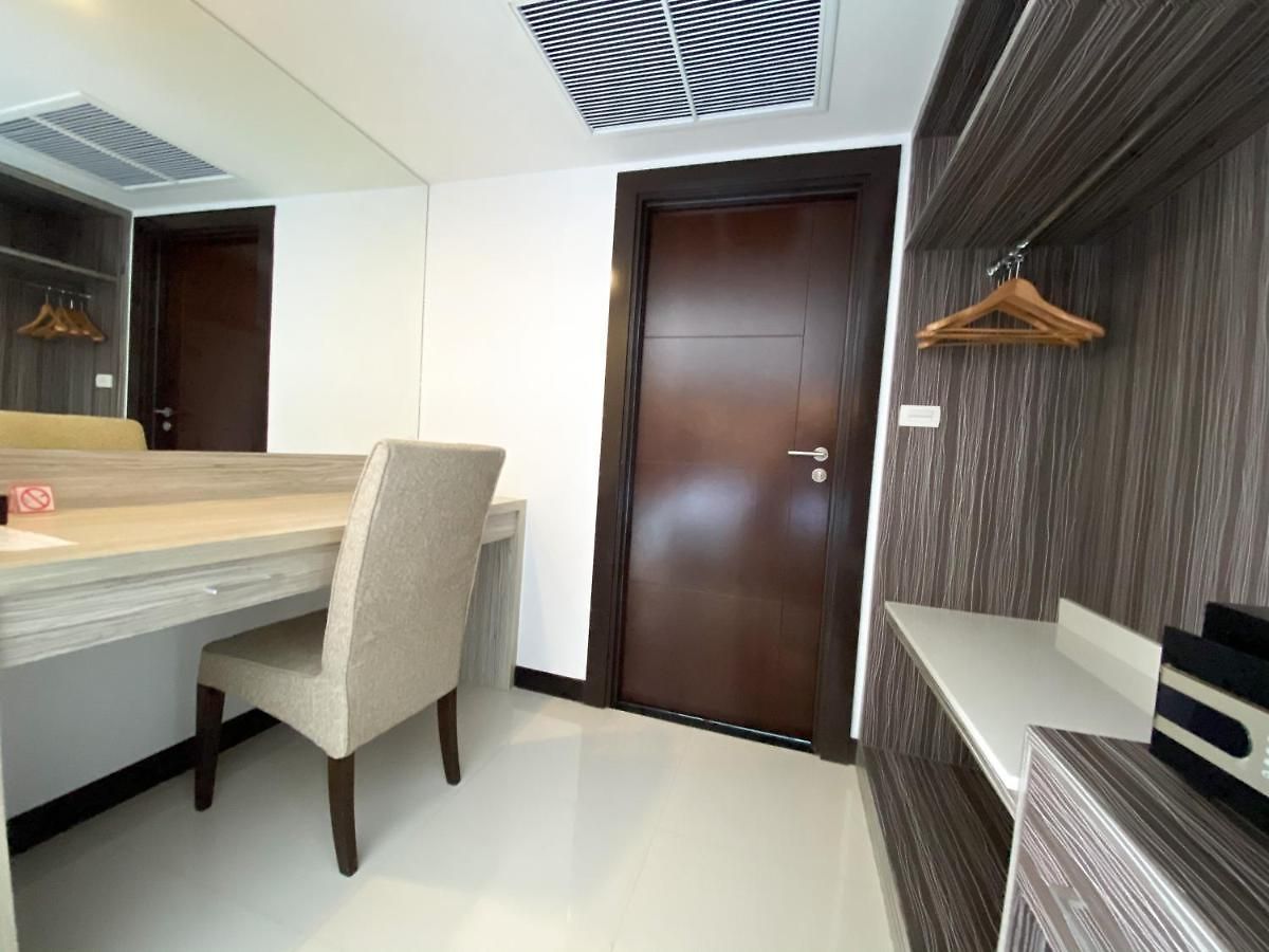 Vareena Palace โรงแรม Pattaya