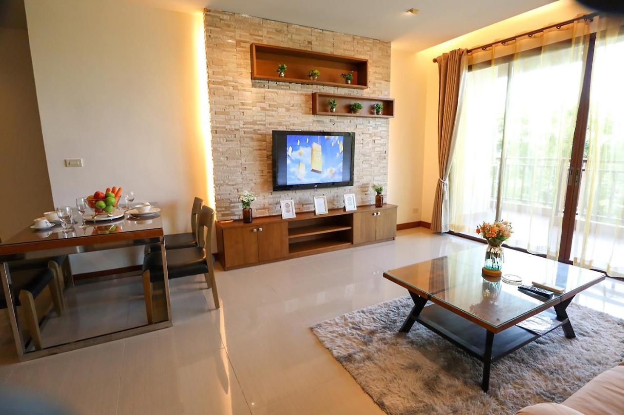 อพาร์ทเม้น By Harmony Pattaya