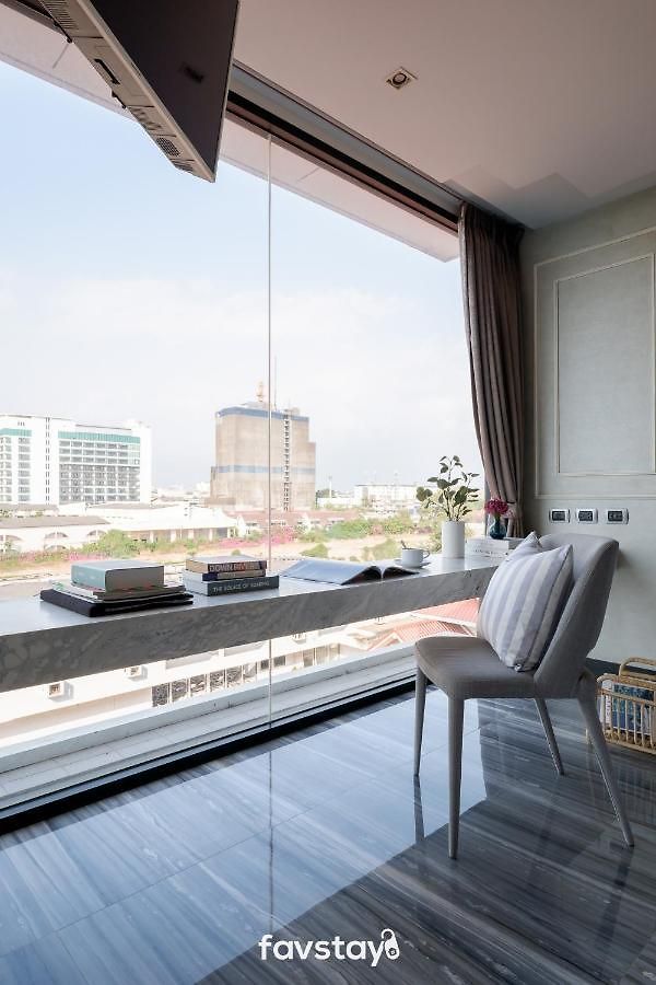โรงแรม Mera Mare And 5*
