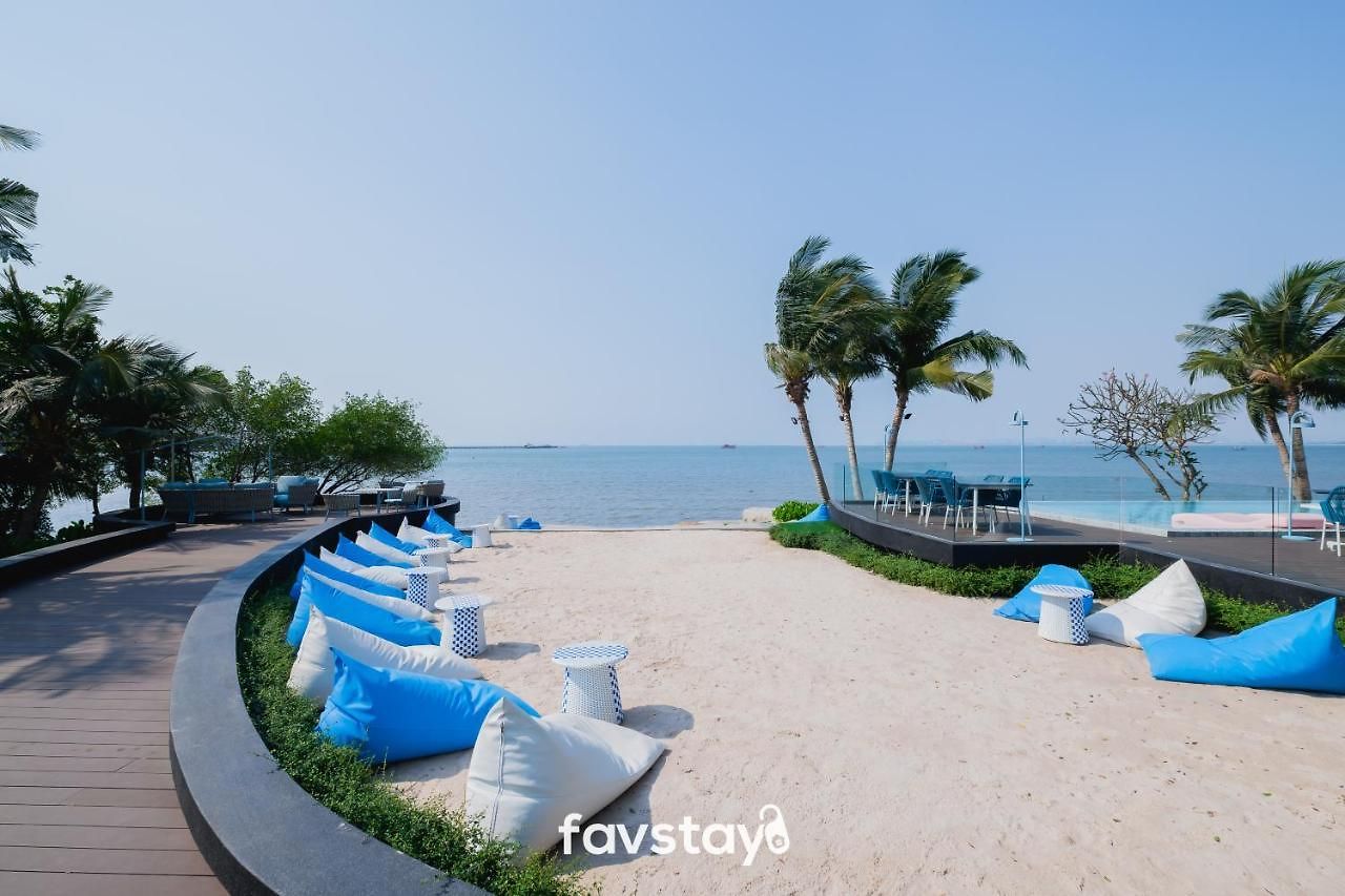 Kram Beach And โรงแรม 5*