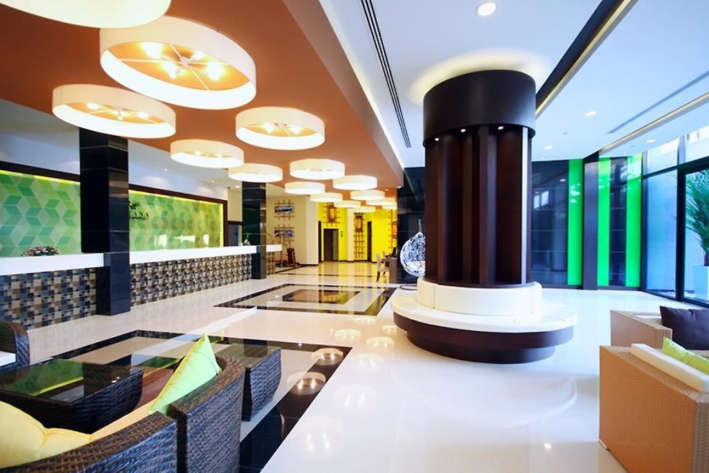 Lakkhana Poolside รีสอร์ท 4*