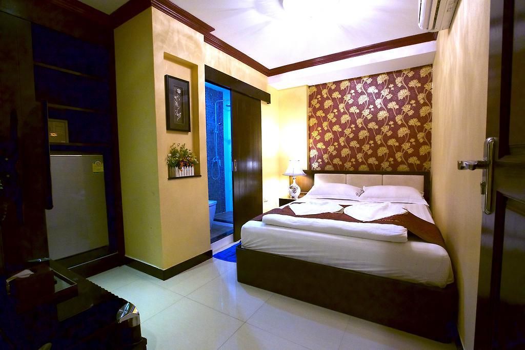 โรงแรม Katesiree 2*