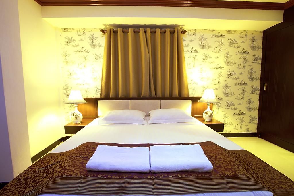 โรงแรม Katesiree 2*