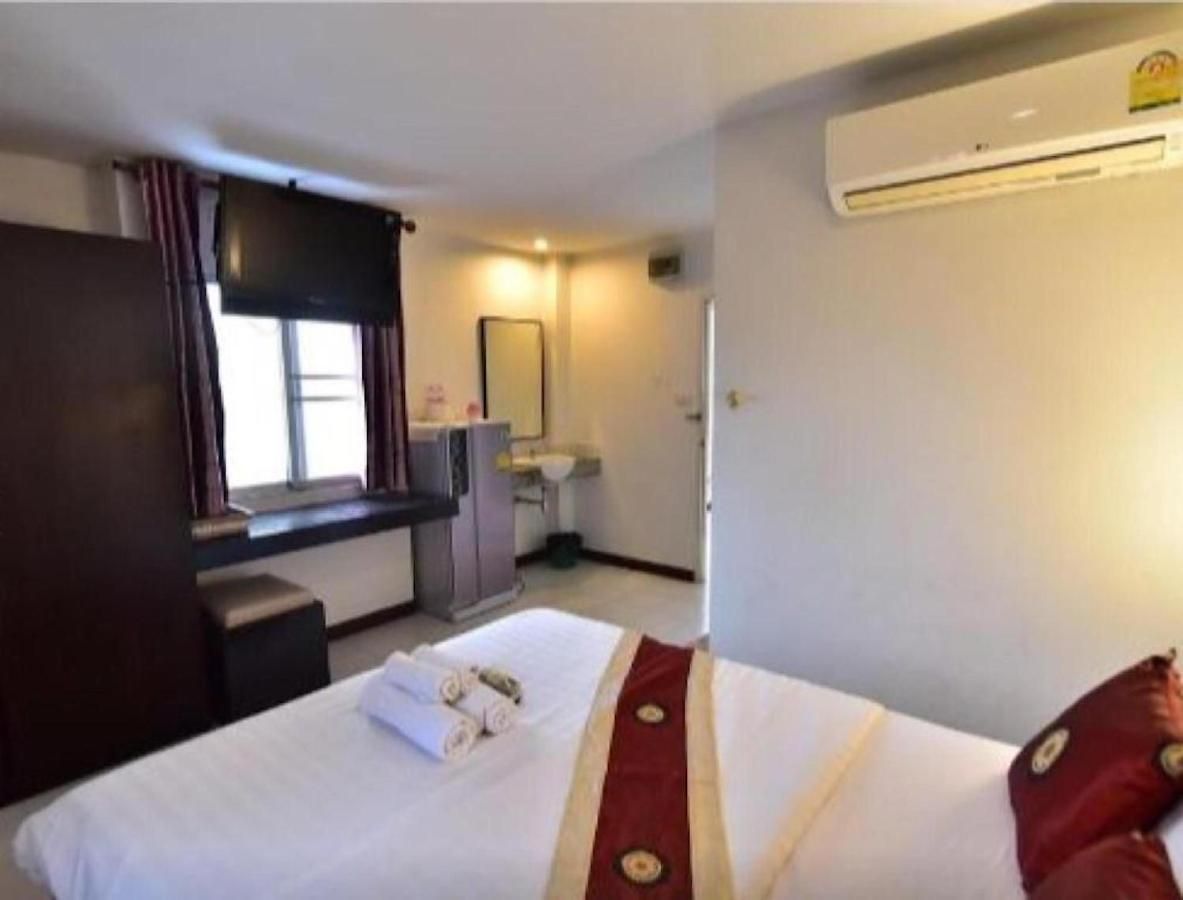 โรงแรม The Ck 2*