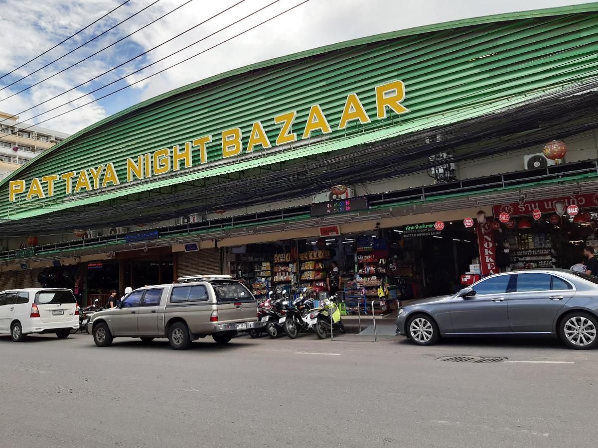The Base Sea View Pattaya
