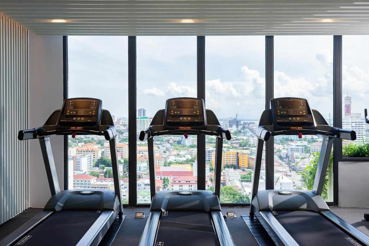 โรงแรม อาเบอร์ โฮเทล แอนด์ เรสซิเดนซ์ Pattaya