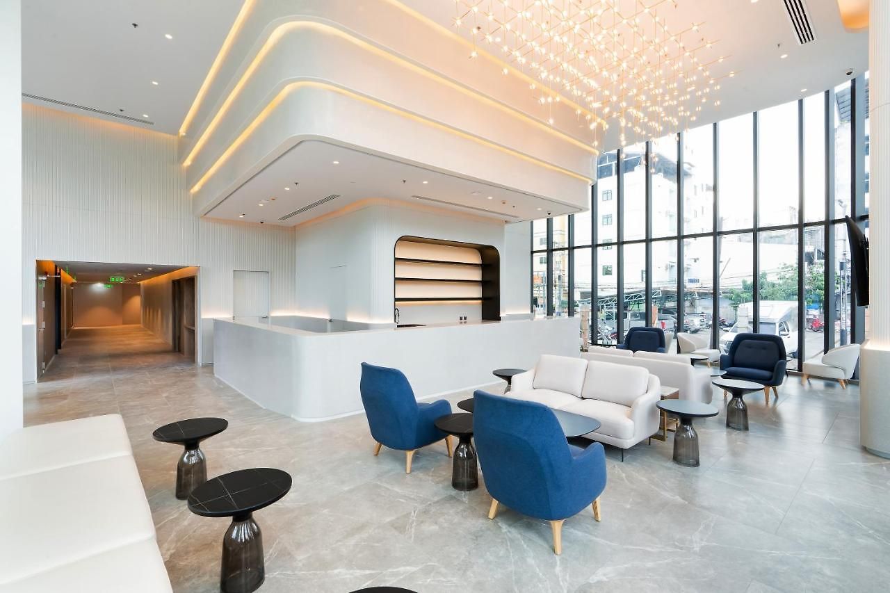 อาเบอร์ โฮเทล แอนด์ เรสซิเดนซ์ โรงแรม