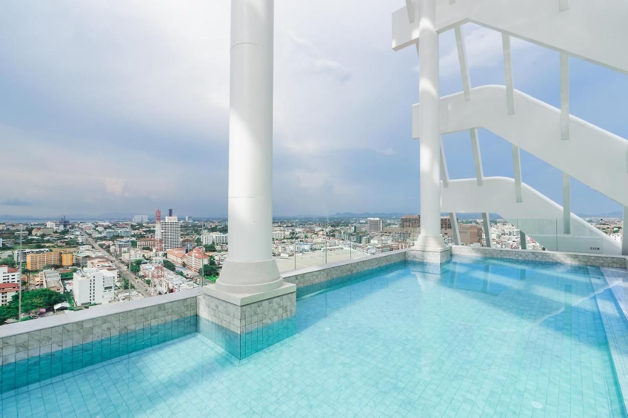 โรงแรม อาเบอร์ โฮเทล แอนด์ เรสซิเดนซ์ Pattaya