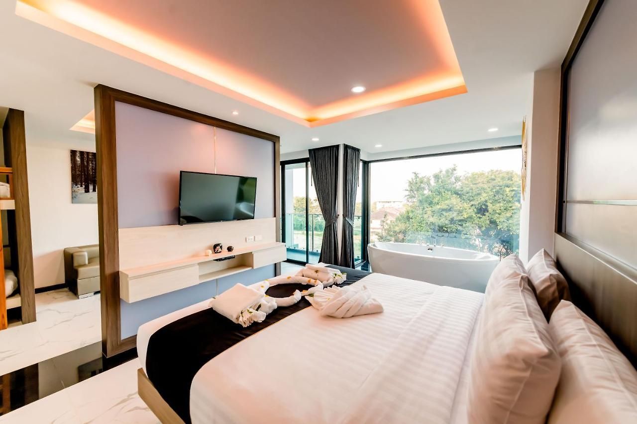 โรงแรม The Proud - Sha Certified