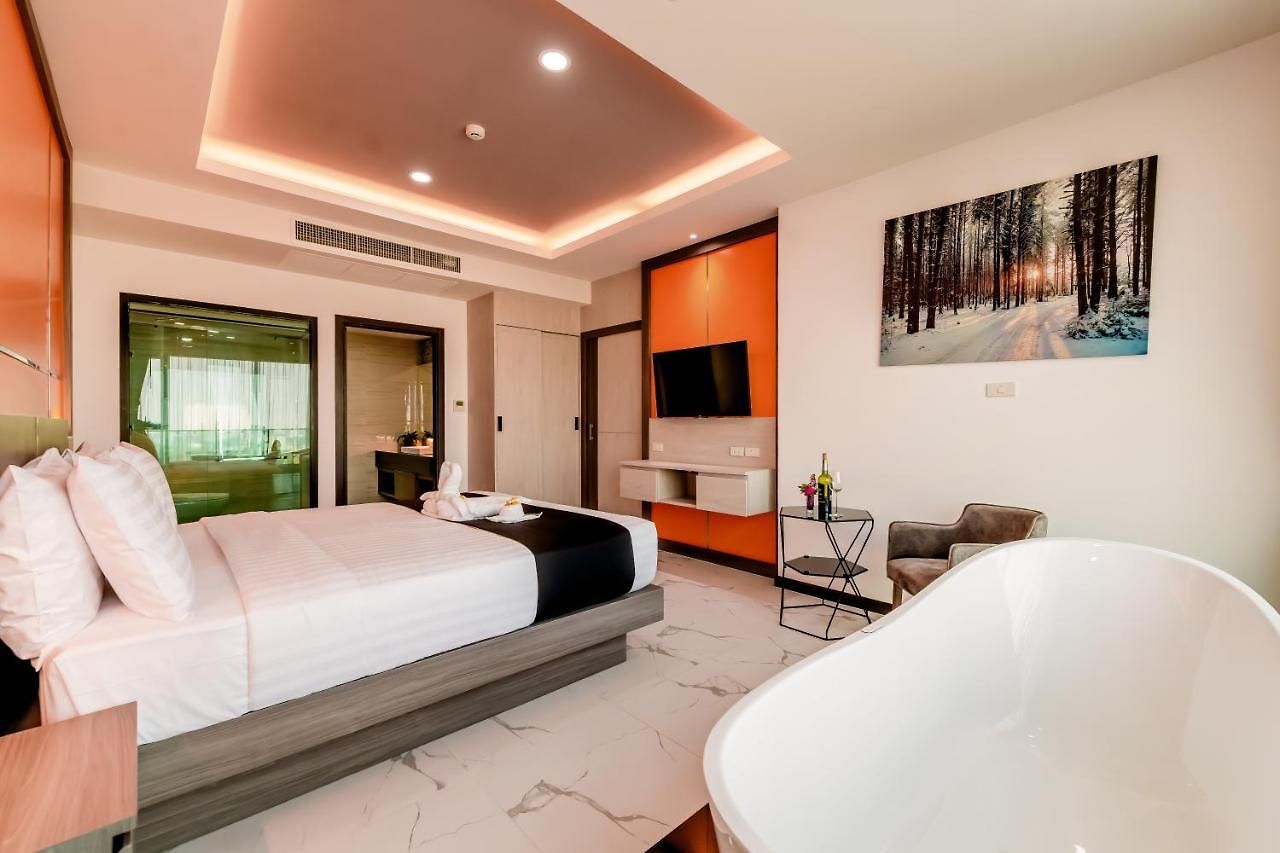 The Proud - Sha Certified โรงแรม Pattaya