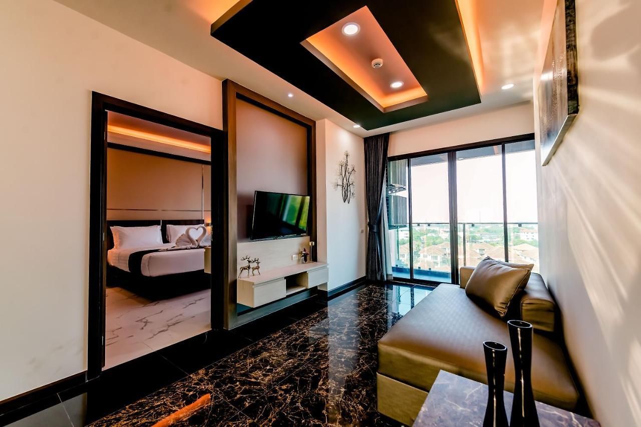 The Proud - Sha Certified โรงแรม Pattaya