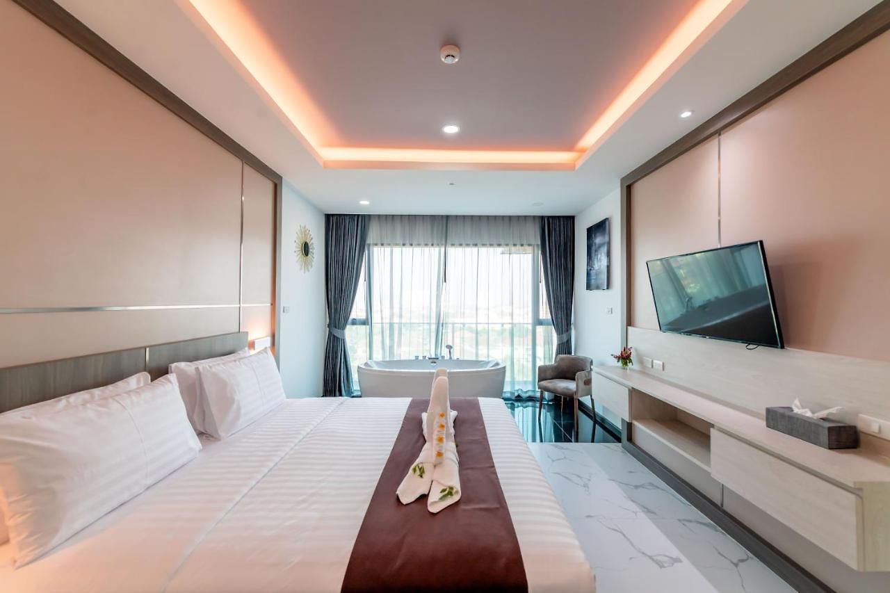 โรงแรม The Proud - Sha Certified