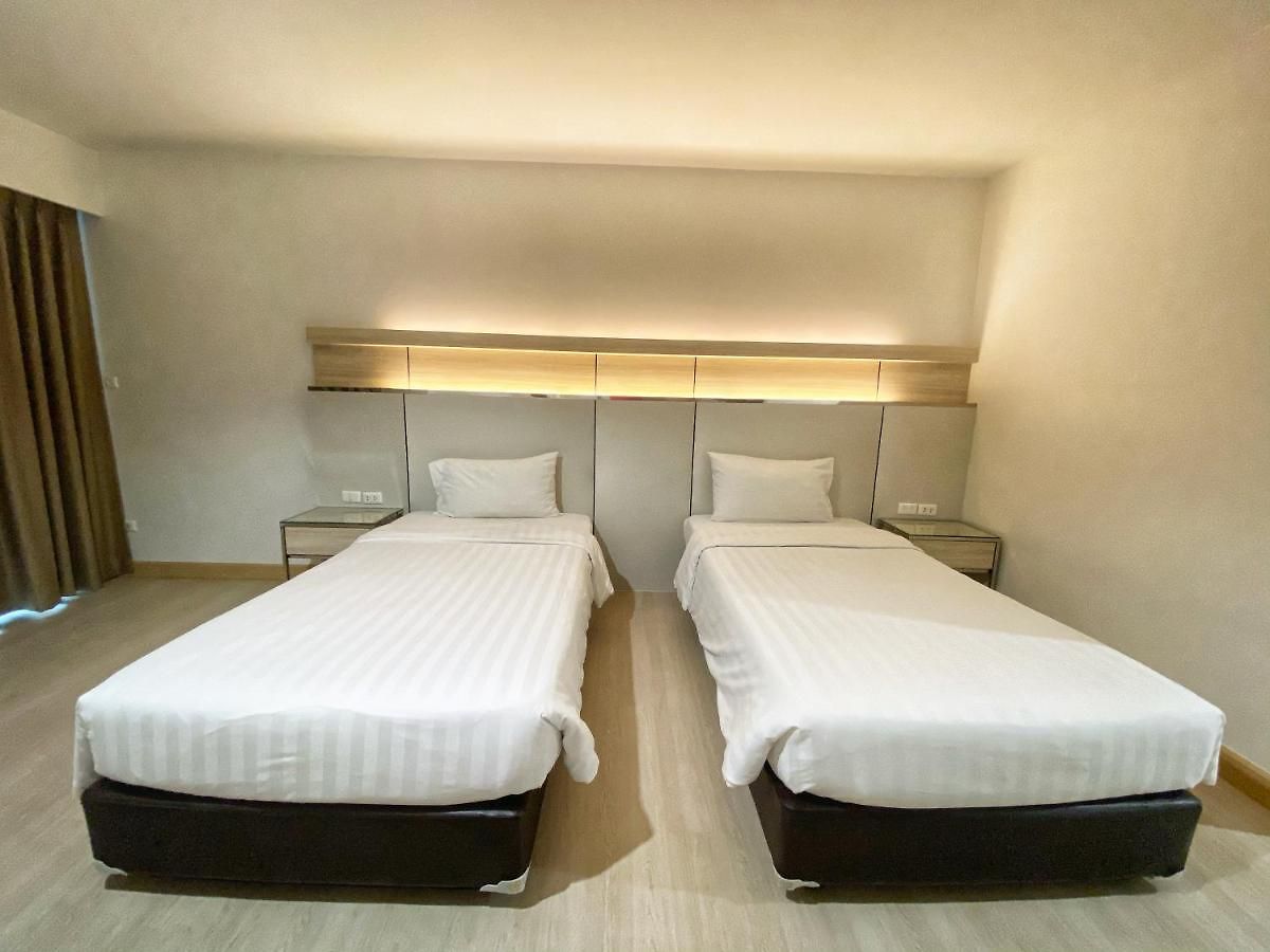 เบส บีช โรงแรม Pattaya
