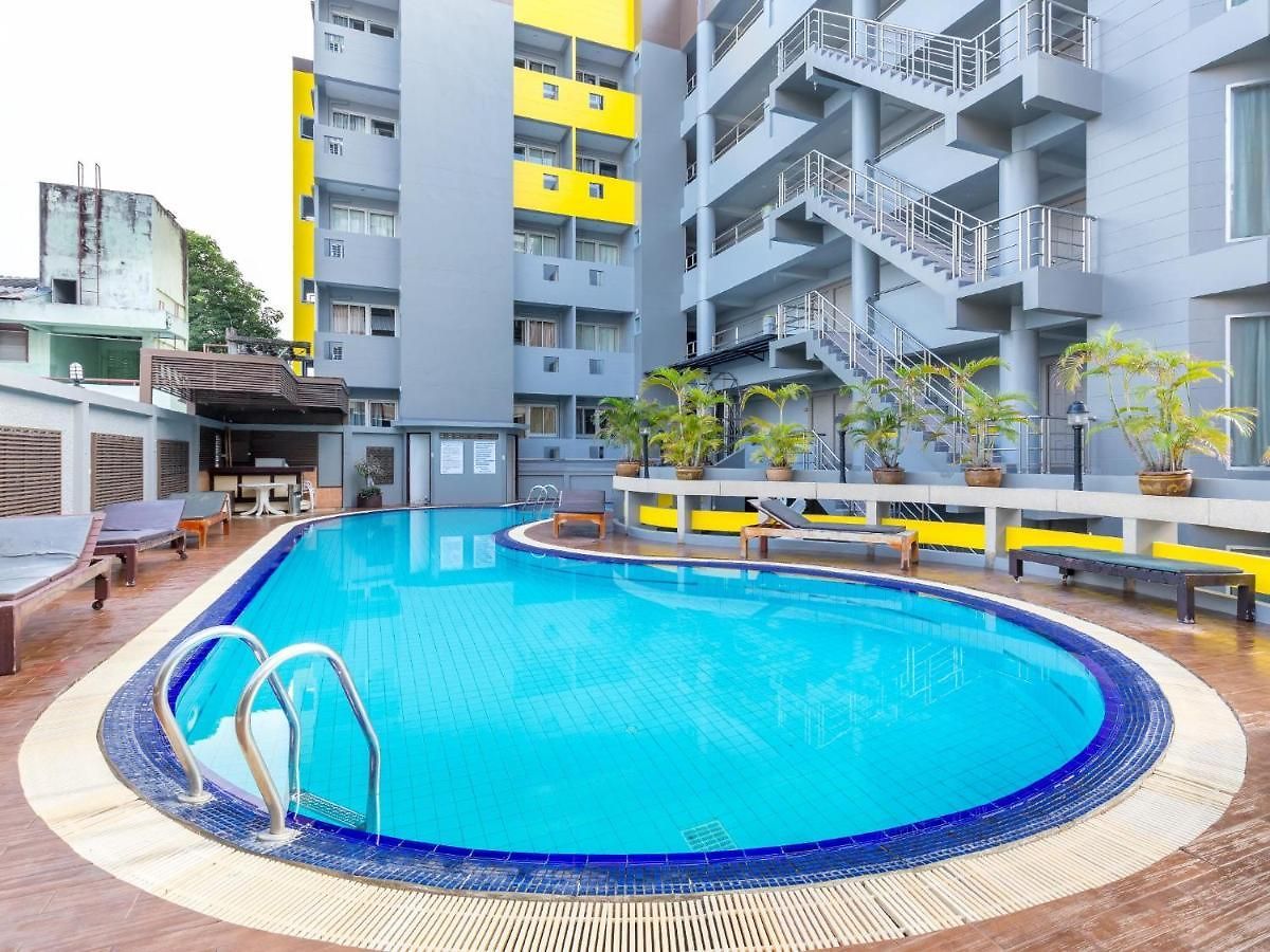 โรงแรมอีสท์ตินี่ โรงแรม Pattaya