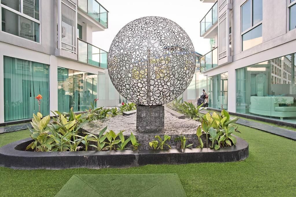 Getaway In Center Apartment Pattaya