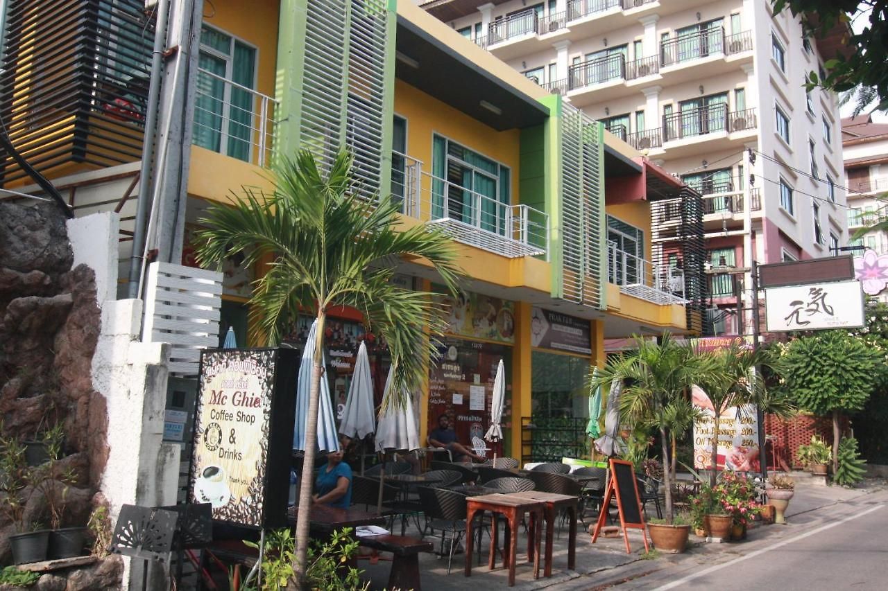 อพาร์ทเม้น 6 Tower